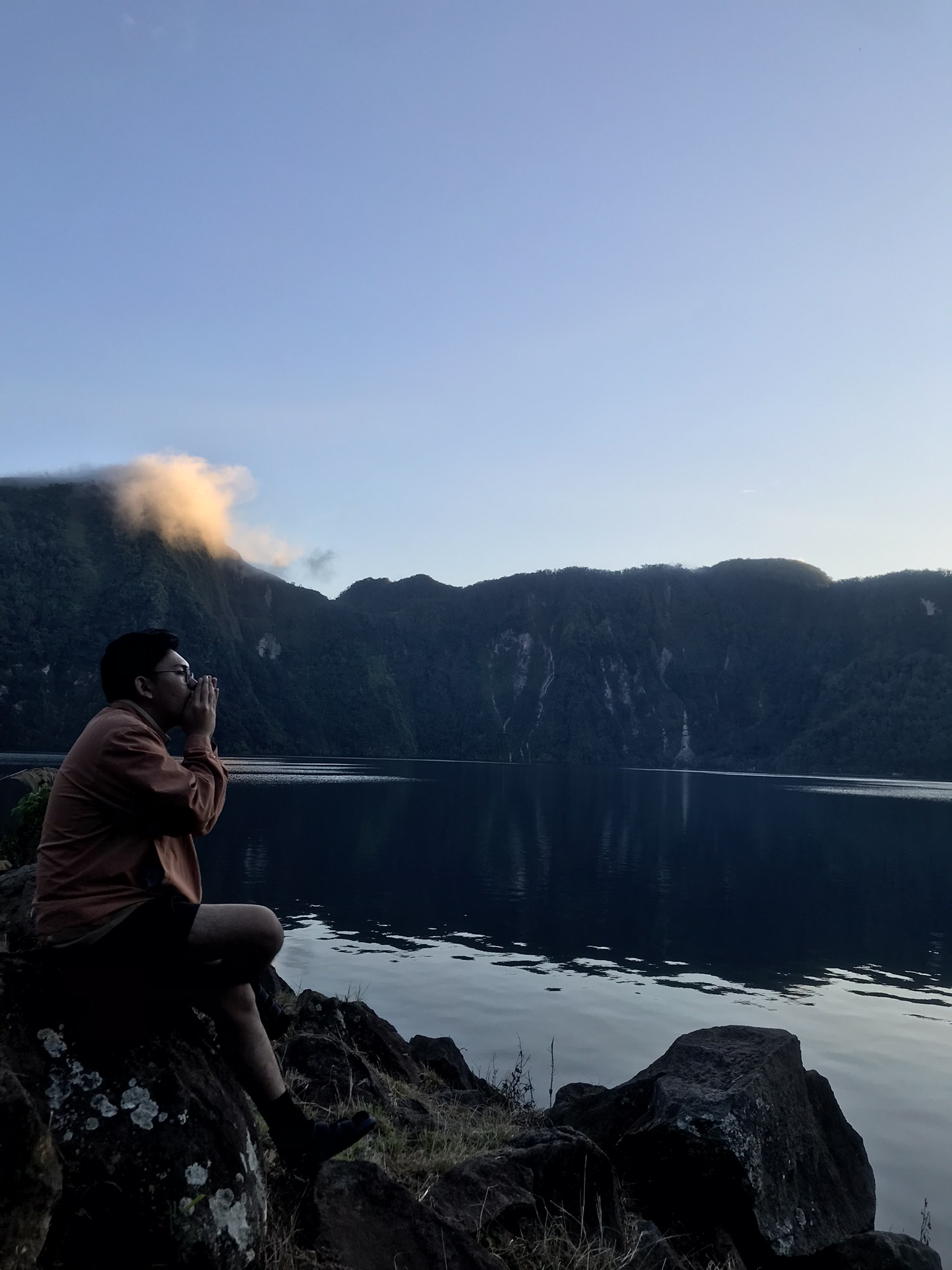 Lake Holon Peak